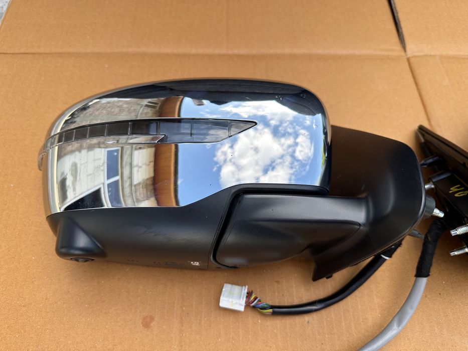 Oglinzi, Oglinda stanga / Oglinda dreapta Nissan Navara