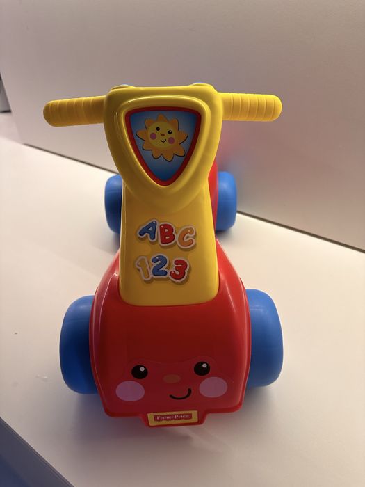 детско камионче/моторче за бутане Fisher Price