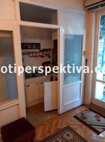Продава се Двустаен апартамент в Пловдив, Христо Смирненски - 50 кв.м за 2240 €/кв.м - Снимка #3