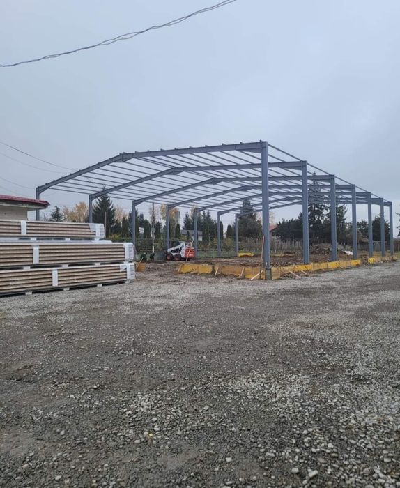Vand hala metalica demontabila pe suruburi lucram fara avans