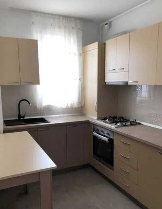 Дава се под наем Двустаен апартамент в Пловдив, Тракия - 58 кв.м за 326.4 € - Снимка #2