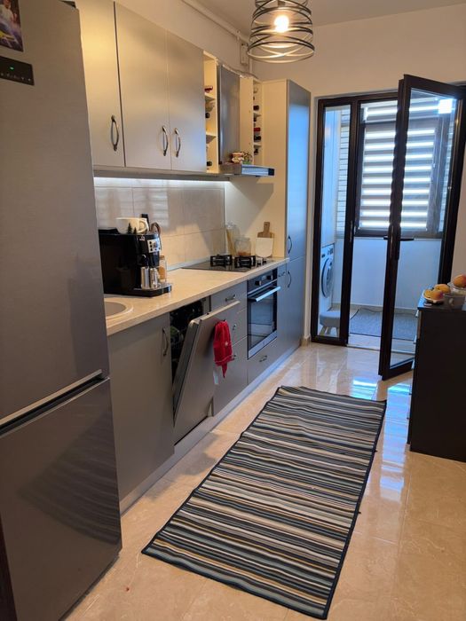 Apartament 3 camere - 2 bai - de inchiriat