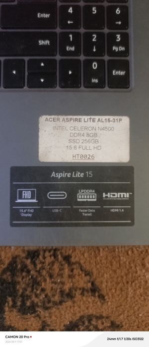 Notebook sotiladi Aser