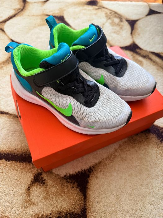 Nike летни маратонки 31 номер
