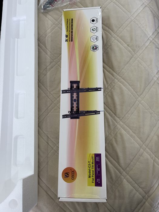 Новый телевизор Smart TV 43”