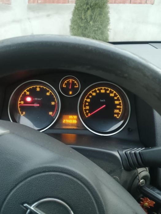 Vând Opel Astra H 1,9 CDTI fabricație 2006