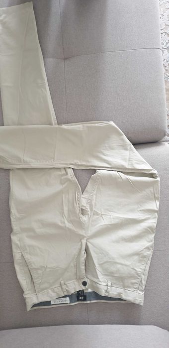 Спортно-елегантен панталон H&M – размер 50 (втора употреба)