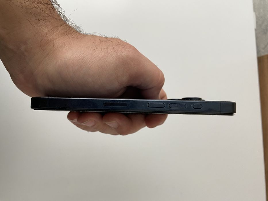 Продам 15 pro 256gb