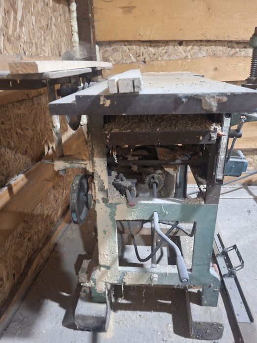 Продам станок деревообрабатывающий