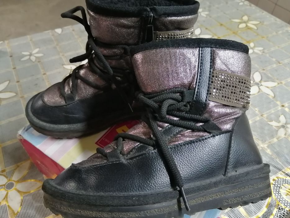 Продам зимние сапоги