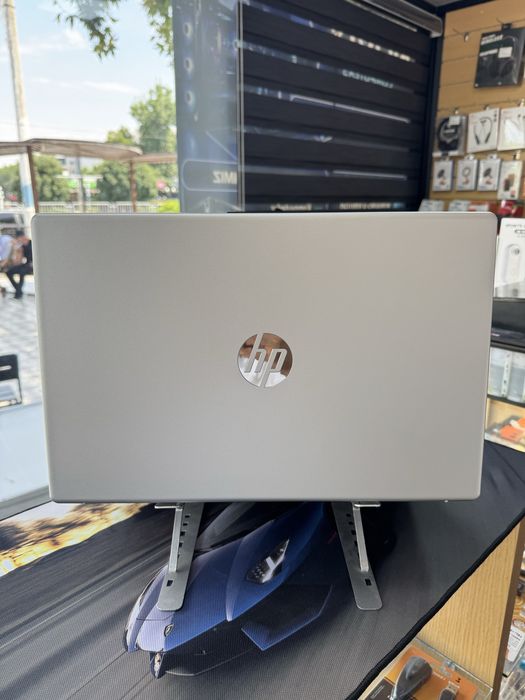 HP laptop 15 core i3