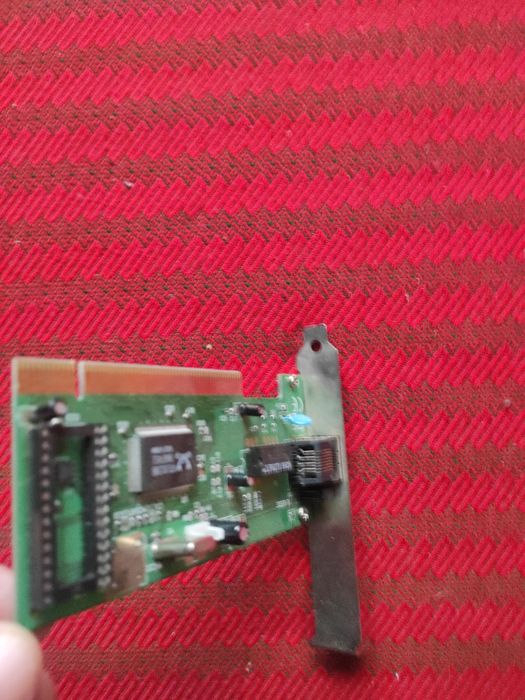 Placă de linie pentru calculator