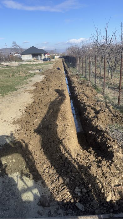 Nisip,pietris,pamant,piatra decorativa,calcar,balast,marmura concasata