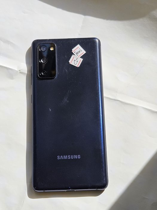 Samsung s20fe  128gb