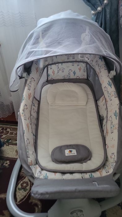 Шезлонг для новорождённых