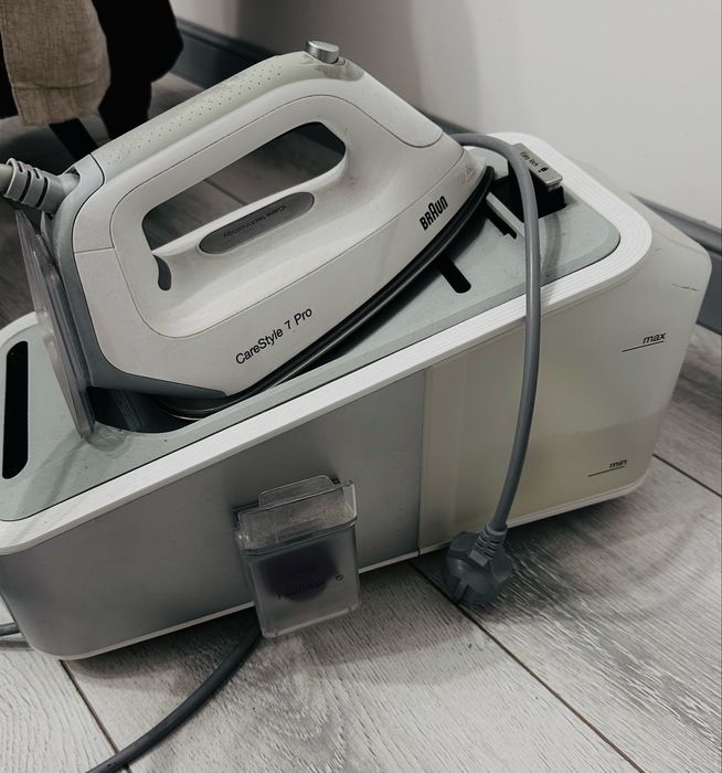Braun CareStyle 7 Pro — парогенератор с утюгом