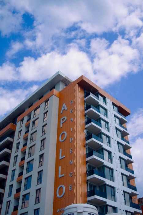 Garsoniera decomandata, Apollo Pasarela metrou Berceni, et. 9/10