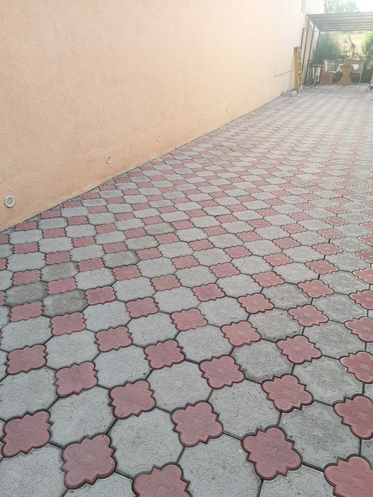 Spălăm pavaje curți garduri fațada acoperis