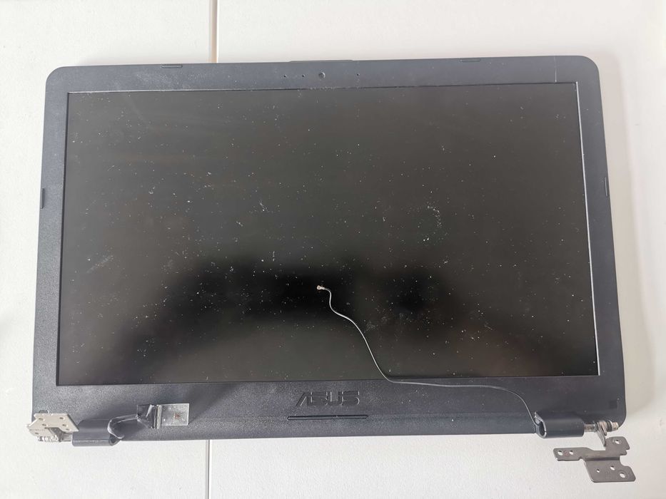 Dezmembrez Asus A542U
