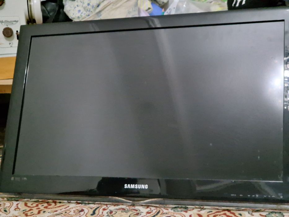 Телевизор самсунг