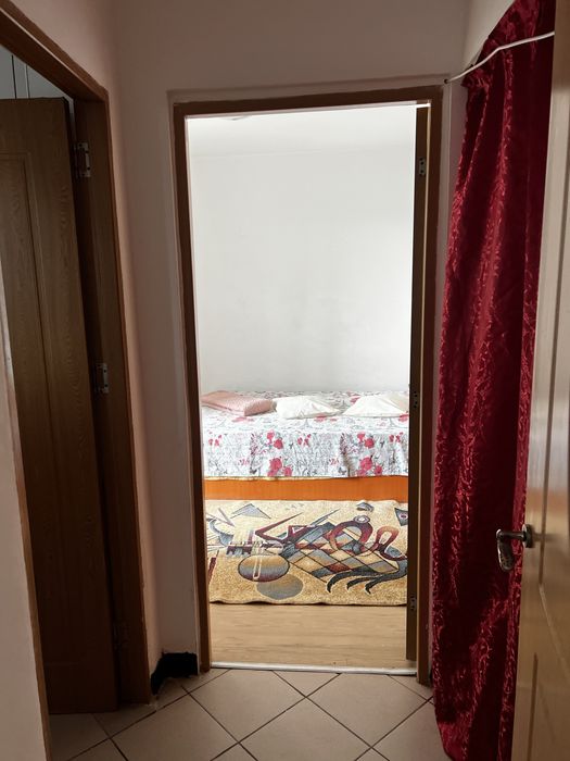 Inchiriez ap 2 camere zona ANAF - Catedrala