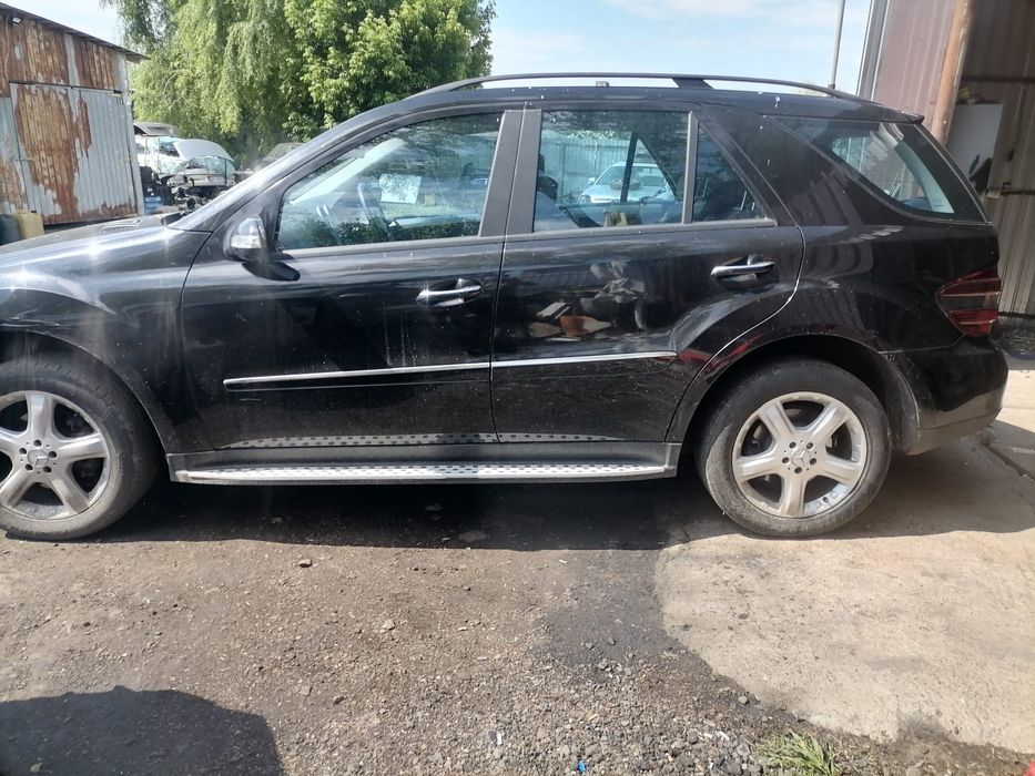 Dezmembrez ML 320 w164 om. 642