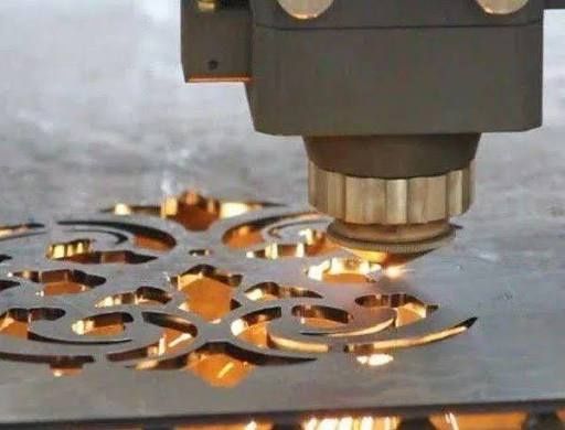 Lazerda metall kesish xizmati