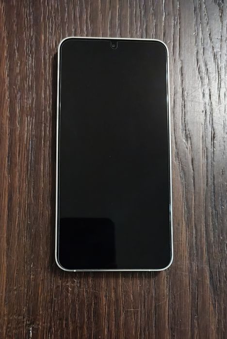 Samsung Galaxy S24 plus