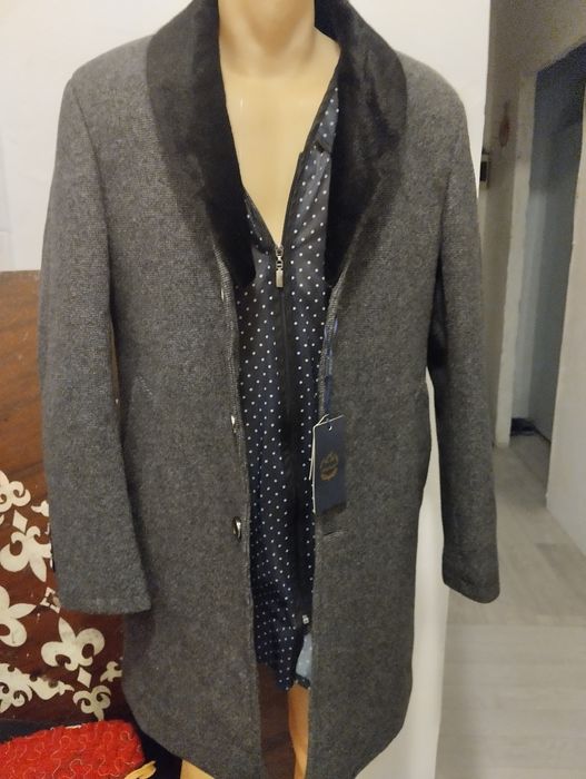 Пальто мужское новое