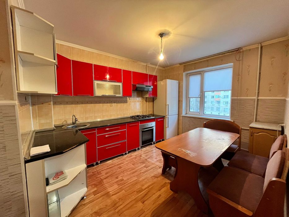 Продам 3х комн кв 12мкр