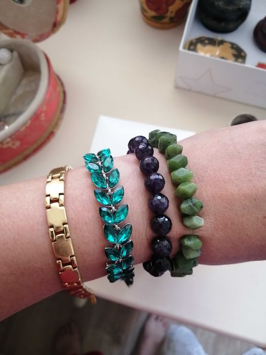 Браслеты женские красивые