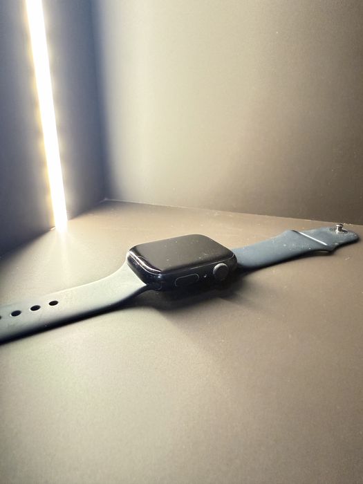 iWatch series 7 45mm