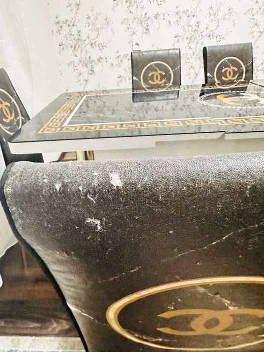 кухонный стол с 6 стулями