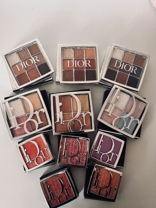 Vand produse de make up
