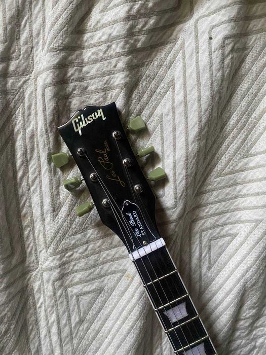 !Электрогитара Gibson Les Paul