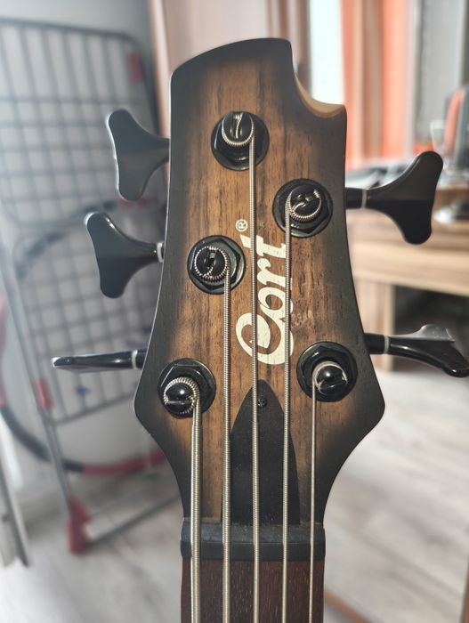 СРОЧНО Бас гитара Cort C5 Plus ZBMH + Подарки