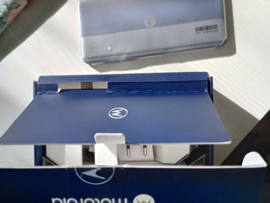 Смартфон Моторола Е 13 13