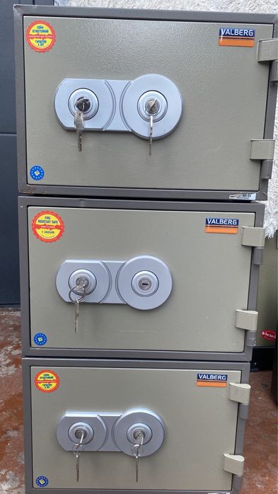 Продам 3 сейфа Valberg (огнеупорные)