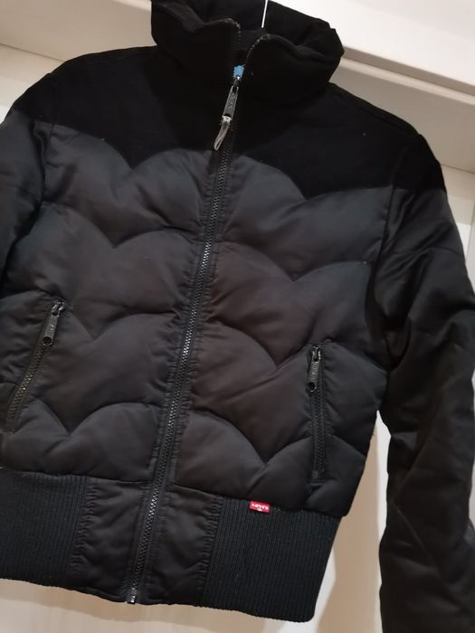 Оригинално яке с пух Levi's