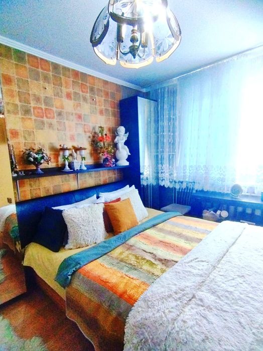 Продам Ленинградку в районе Достык Молл.