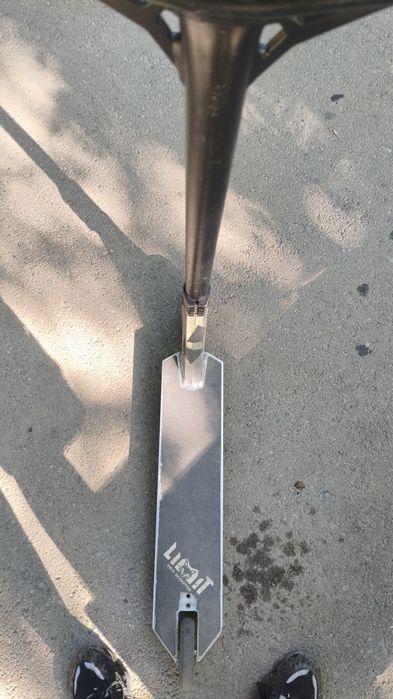 Трюковой самокат limit