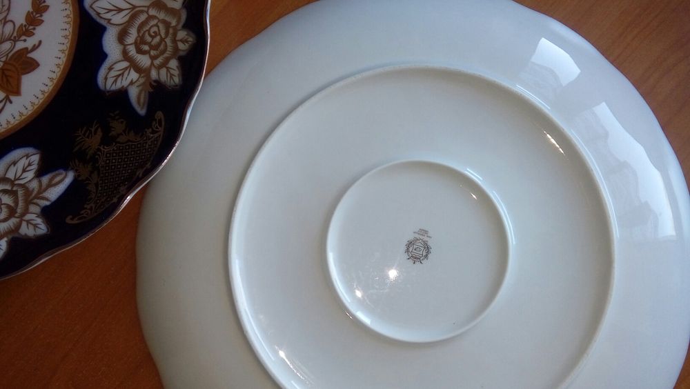 Продам красивые блюдо.