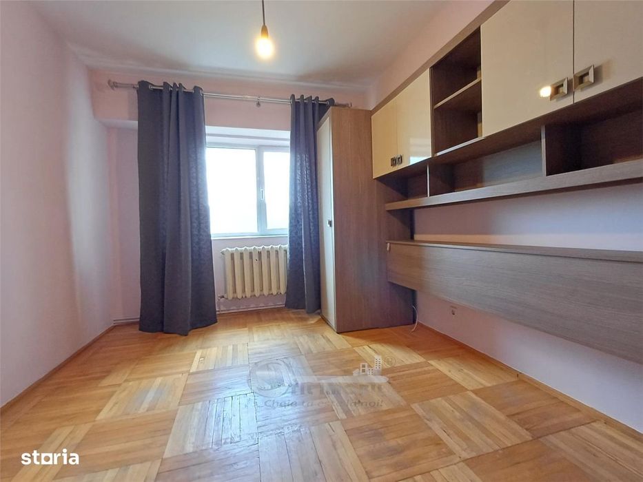 Apartament 4 Camere - Zona Nicolina