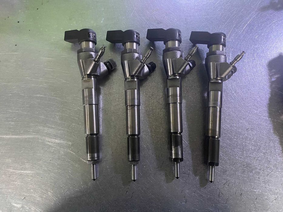 Injectoare Renault / Dacia / Nissan / Mercedes 1.5 dCi / CDI – H8201100113, 166006212R, H8200704191