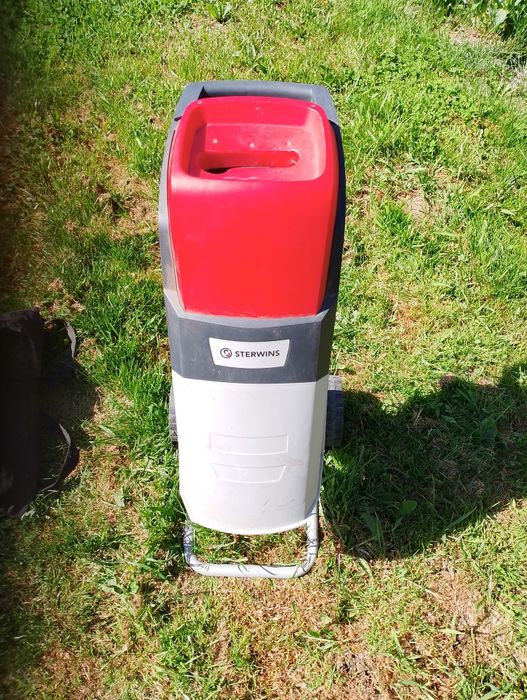 Tocatoare crengi sterwins 2500w ESH1-40.3