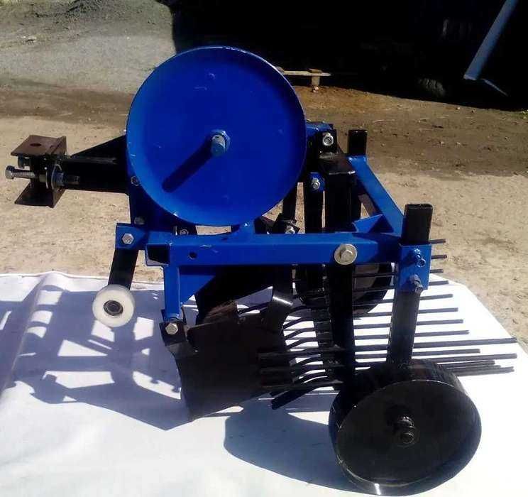 Masina Utilaj gratar de scos sapat recoltat cartofi pentru Motocultor