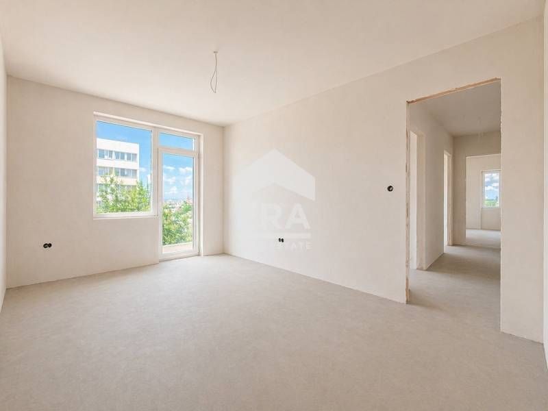 Продава се Четиристаен апартамент в София, Лагера - 133 кв.м за 1342 €/кв.м - Снимка #3