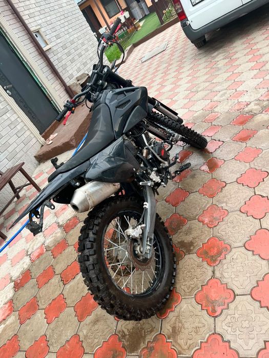 Продам эндуро 300сс