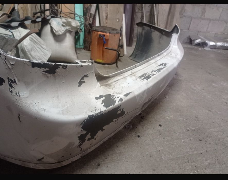 Продам бампер джентра