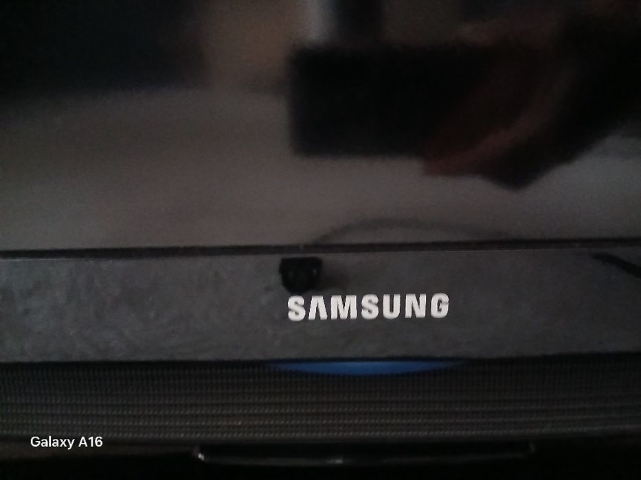 Продам телевизор Самсунг